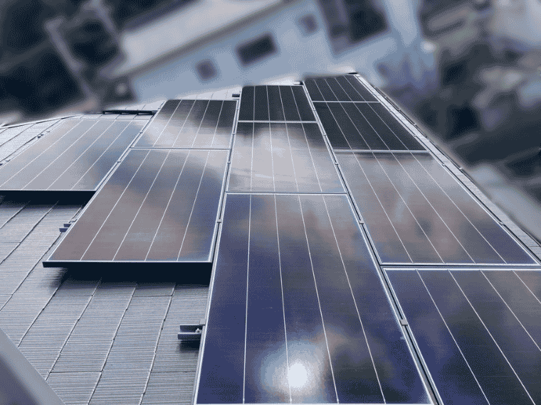 福岡県筑紫野市 A様邸の太陽光発電_カナディアンソーラー：CS1V-265MS